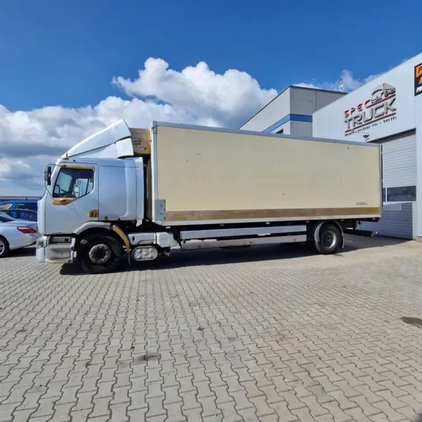 Renault Premium 270 dci