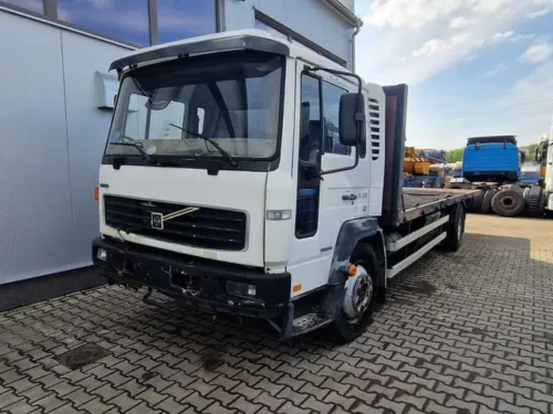 Volvo FL 220