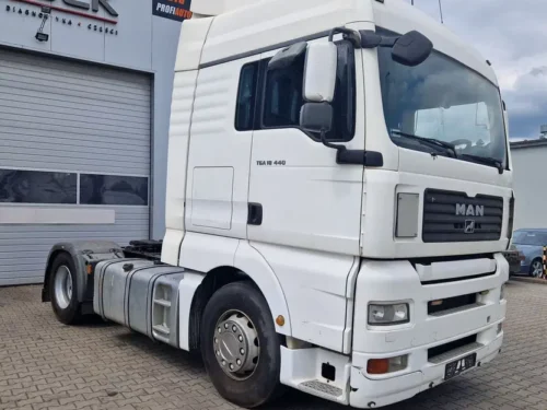MAN TGA 18.440