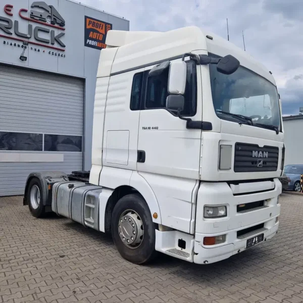 MAN TGA 18.440