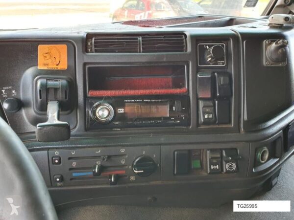 6207105 (7) Volvo FM12