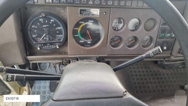 CREATOR: gd-jpeg v1.0 (using IJG JPEG v62), quality = 90? Iveco Magirus 180-250