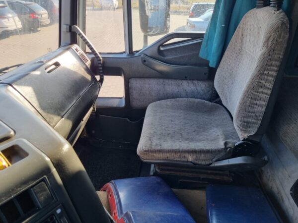 Iveco Eurostar 440E380