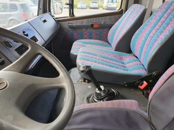 Ciężarówka Mercedes-Benz 817 przyczepa na żywy inwentarz