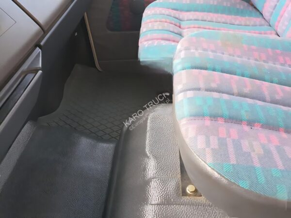 Ciężarówka Mercedes-Benz 817 przyczepa na żywy inwentarz