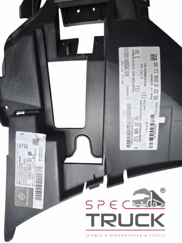 ŚLIZG PRAWY ZDERZAKA A2318850265