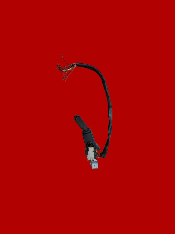 JOHNSTON CX200 C50 142A 101T PRZEŁĄCZNIK KIERUNKOWSKAZÓW 201.246