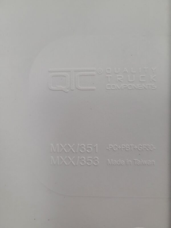 WNĘKA PODNÓŻEK KASETA STOPNIA LEWA DOLNA MAN TGX TGA 81615100801 MXX351 NOWY!!!