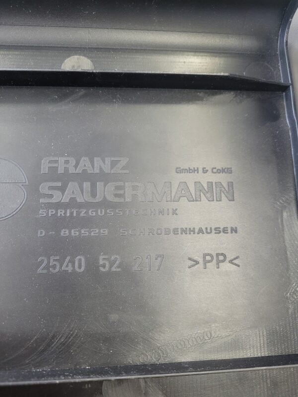 CHLAPACZ FARTUCH PLASTIKOWA OSŁONA KRONE 254052217 51cmX21,5cm