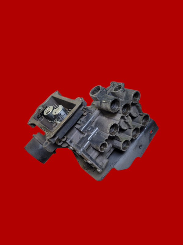 DAF XF 106 OE 1973216 OSUSZACZ POWIETRZA K075169