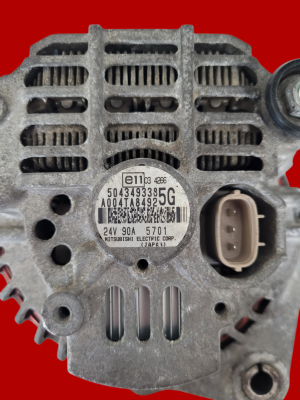 ALTERNATOR IVECO STRALIS EURO 6 MITSUBISHI 504349338, A004TA8492 REGENEROWANY