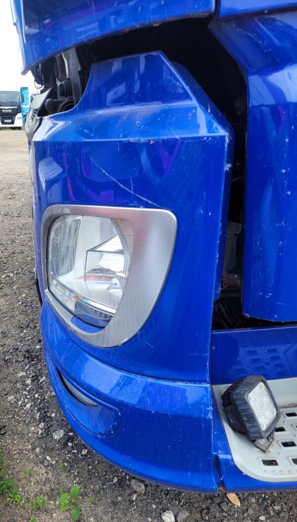 ZDERZAK DAF XF 106 2014 KOMPLETNY GRILL REFLEKTORY P/L