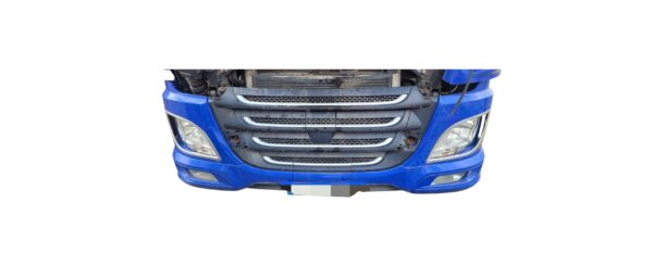 ZDERZAK DAF XF 106 2014 KOMPLETNY GRILL REFLEKTORY P/L