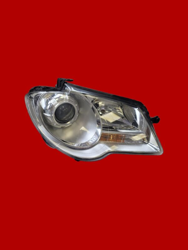 Reflektor Przód Prawa do VW TOURAN 1307022688